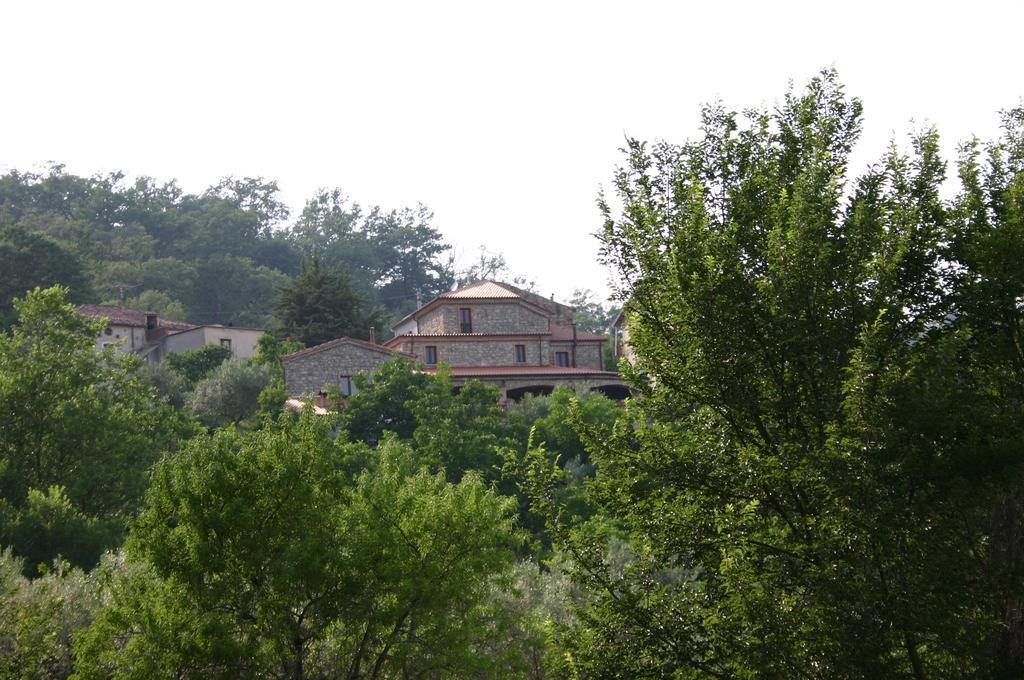 Agriturismo L'Antico Casolare Castelcivita Exterior foto