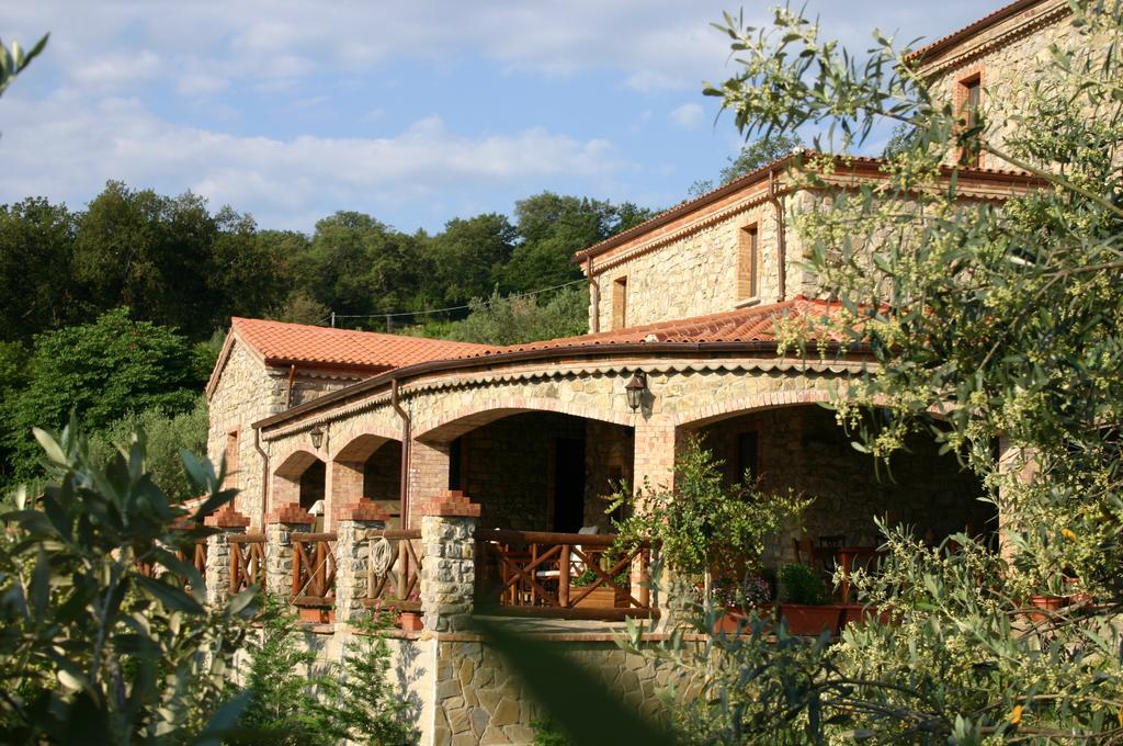 Agriturismo L'Antico Casolare Castelcivita Exterior foto