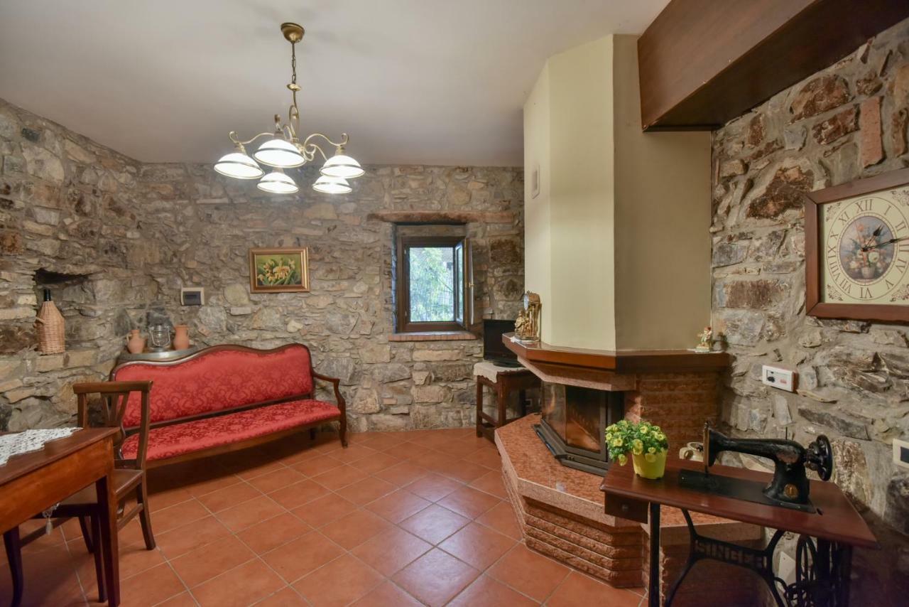 Agriturismo L'Antico Casolare Castelcivita Exterior foto