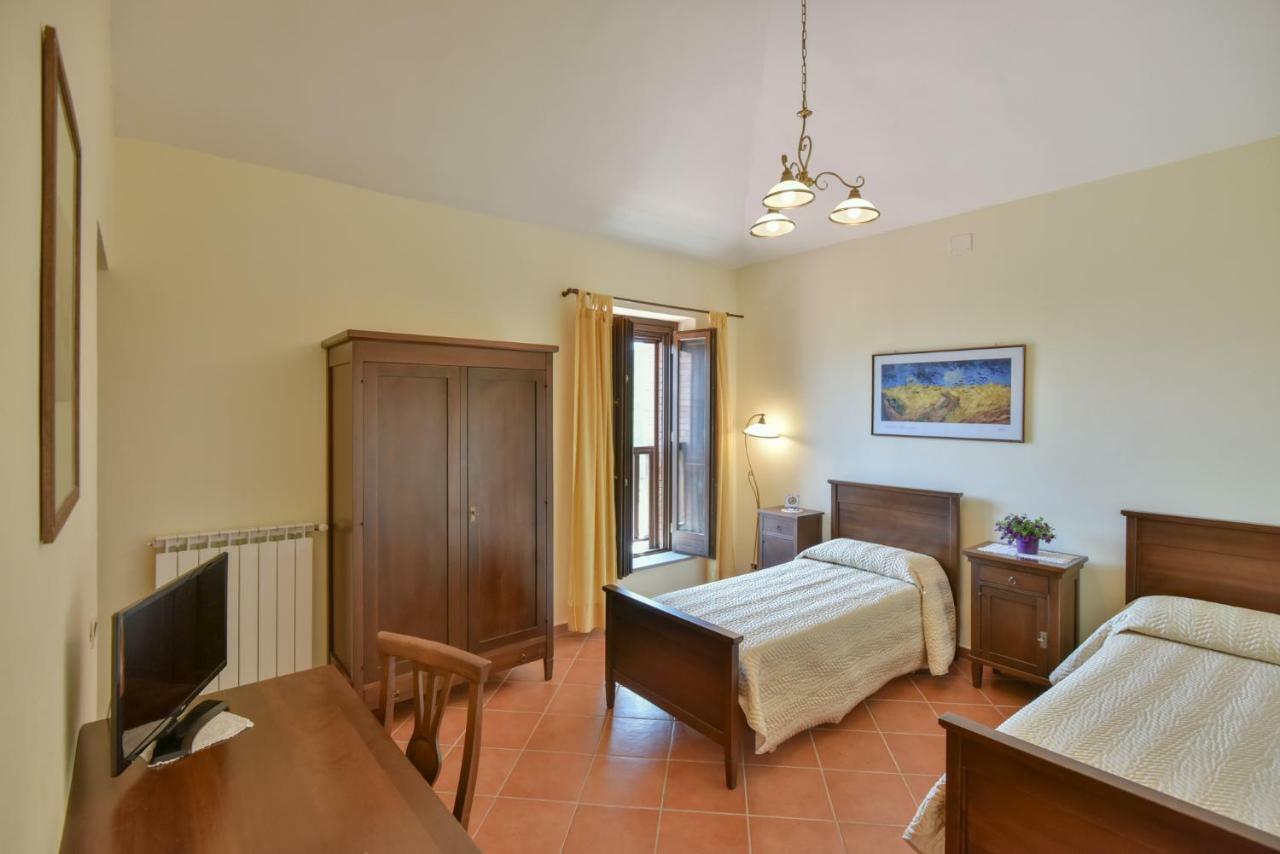 Agriturismo L'Antico Casolare Castelcivita Exterior foto